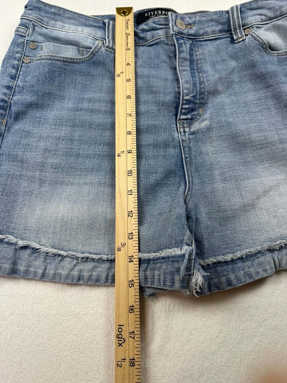 Liverpool Los Angeles The Short Raw Hem Frayed Denim Jean Shorts Women’s 12 /31 - Picture 9 of 10